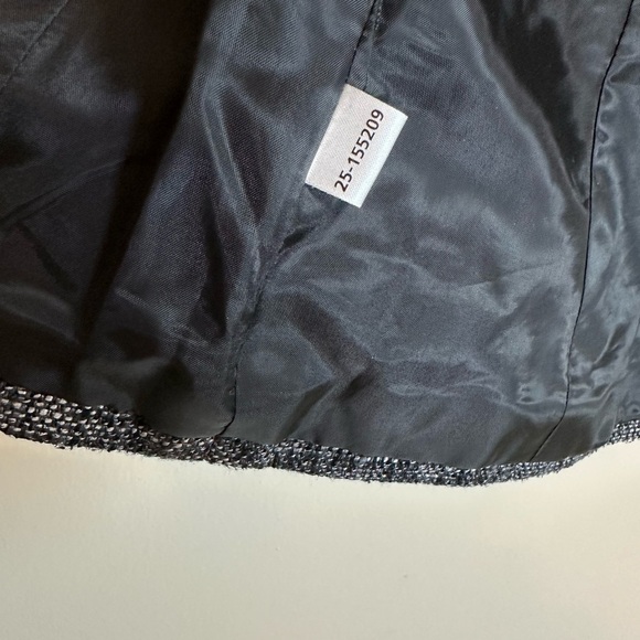 Women's Ann Taylor size 0 Black gray twill 3 button Blazer - Picture 4 of 5